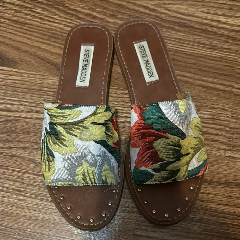 Steve Madden Women's Tropical Floral sandals - Multicolor